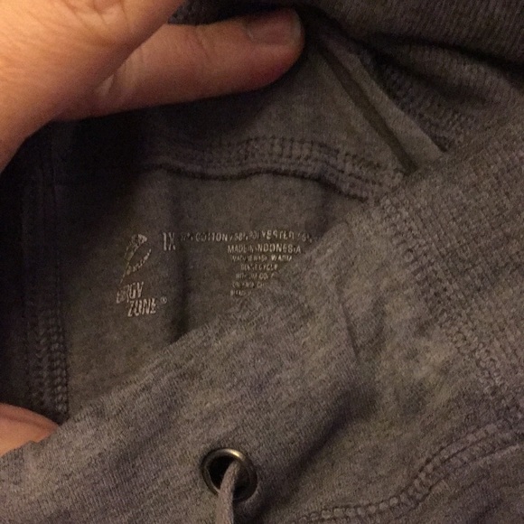 Blue/purple capris - Picture 3 of 3